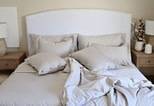 Load image into Gallery viewer, Oxford Duvet Cover in Silver Snow