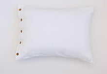 Load image into Gallery viewer, Button Shams in White