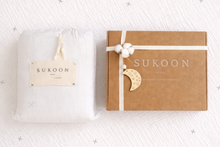 Load image into Gallery viewer, Single Throw
